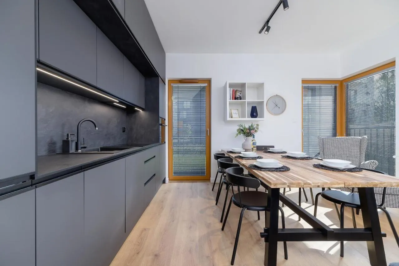 Luxurious Apartment Rakowicka Krakow By Renters Prestige