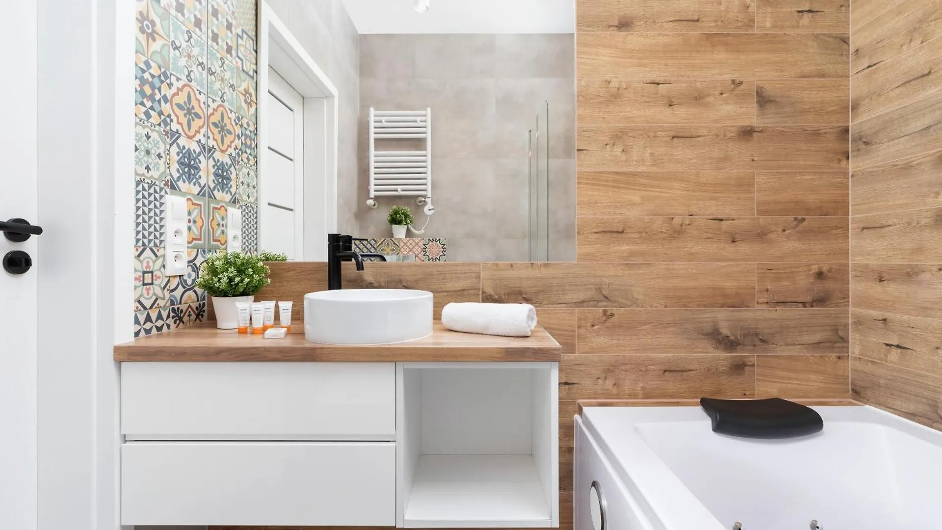 Luxurious Apartment Rakowicka Krakow By Renters Prestige