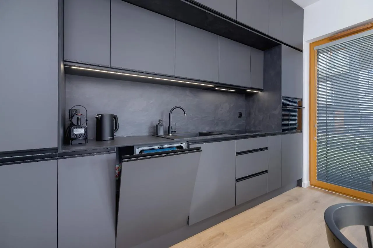 Luxurious Apartment Rakowicka Krakow By Renters Prestige