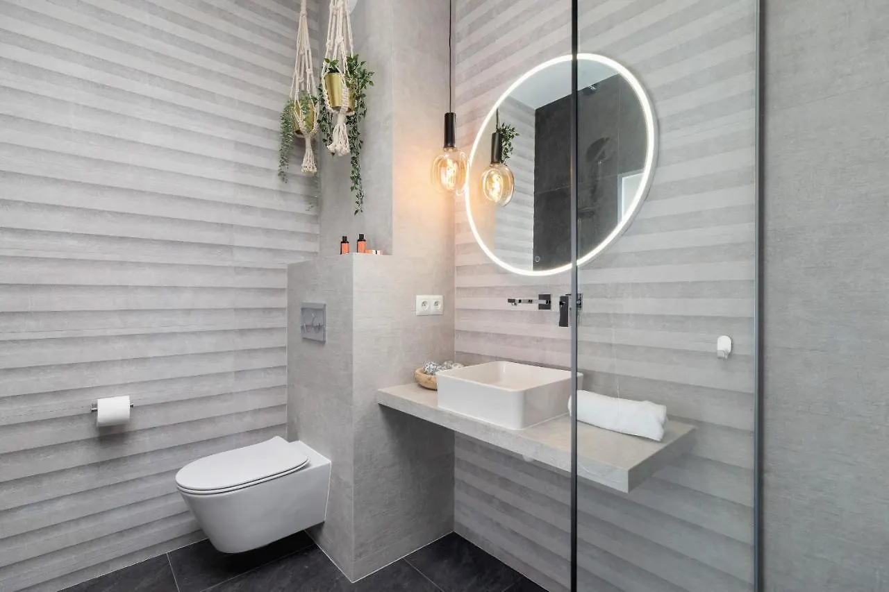 Luxurious Apartment Rakowicka Krakow By Renters Prestige