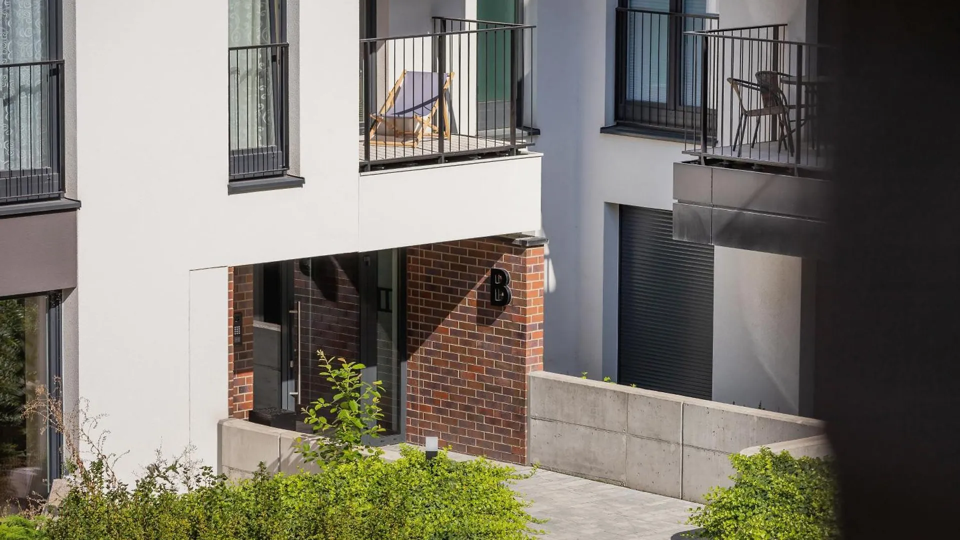 Luxurious Apartment Rakowicka Krakow By Renters Prestige Polska