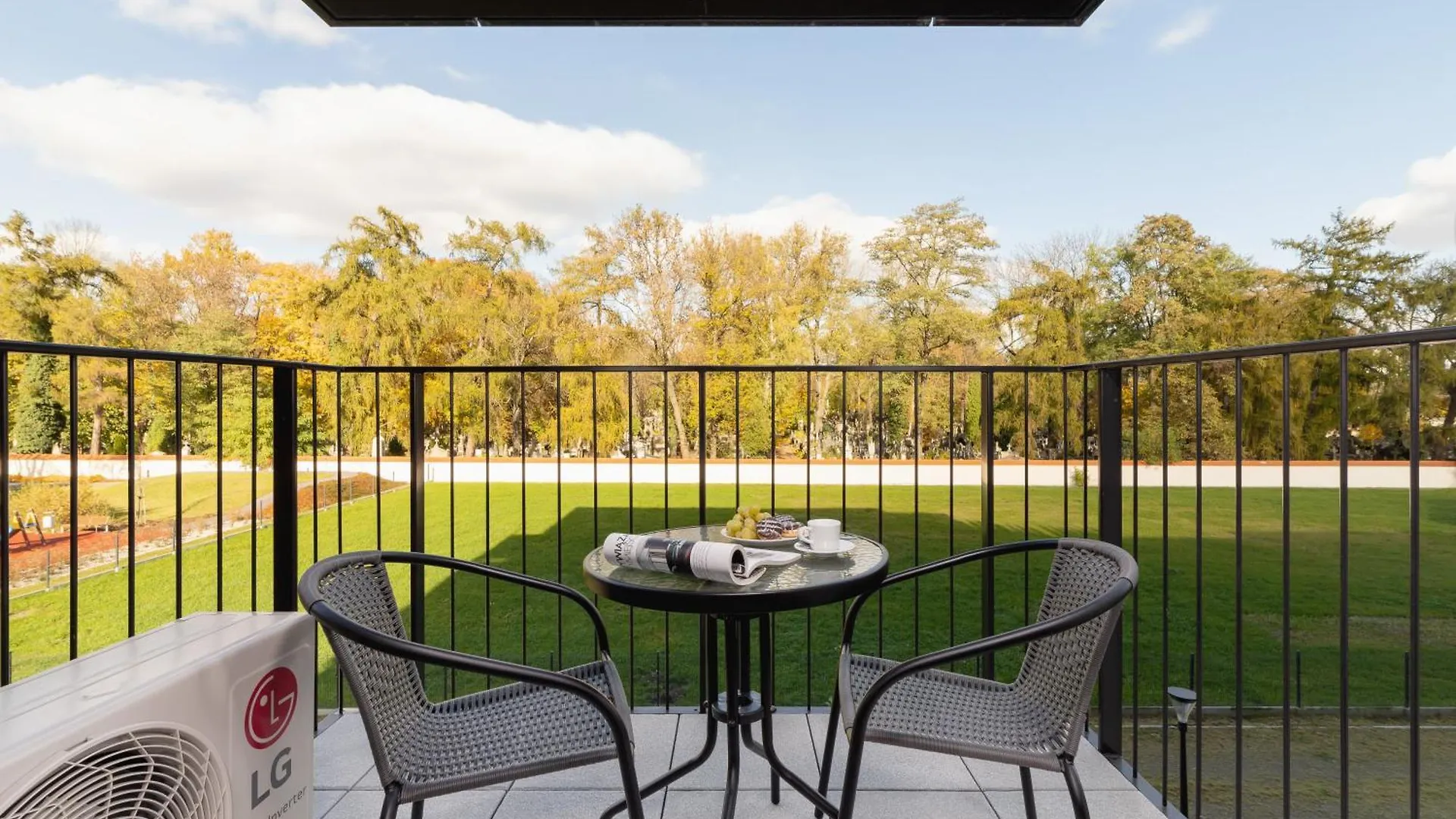Luxurious Apartment Rakowicka Krakow By Renters Prestige