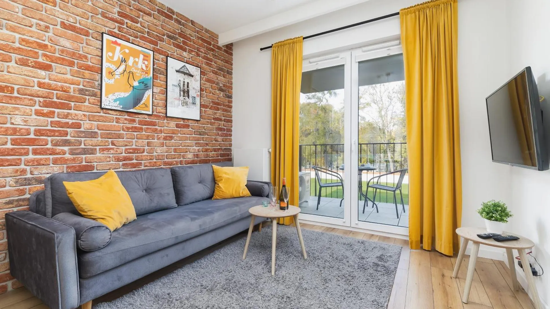 Luxurious Apartment Rakowicka Krakow By Renters Prestige
